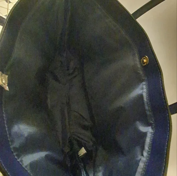 Victoria's Secret Blue & White Floral Carryall Tote Bag Spring 2022 Limited Ed. - Picture 8 of 8